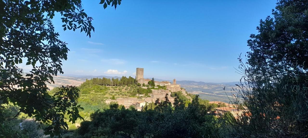 Agora Appartement Montecatini Val di Cecina Buitenkant foto